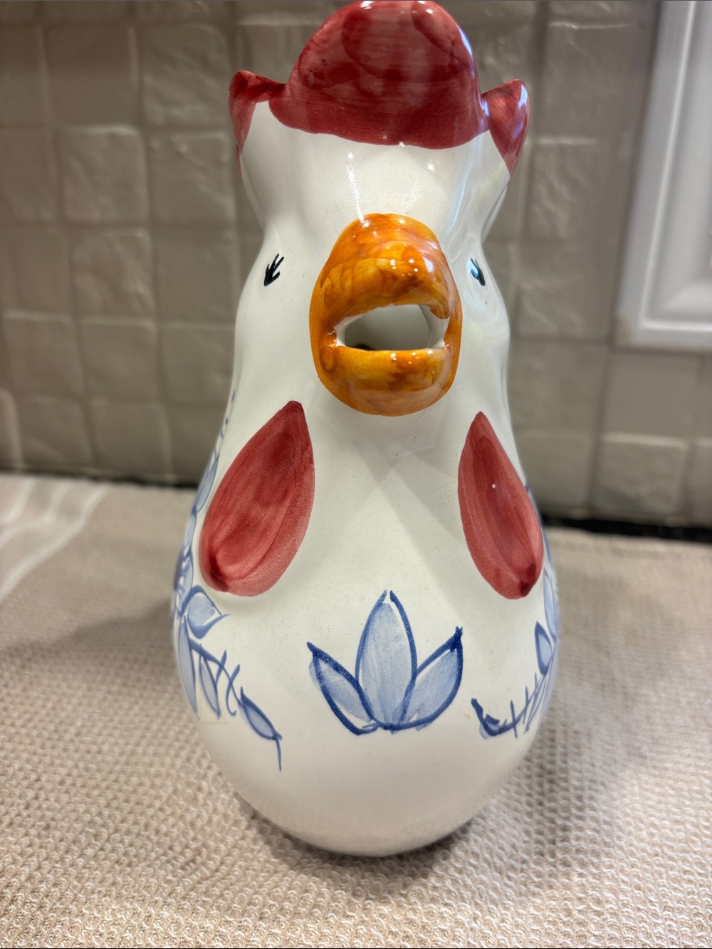 Giovanni Vietri made in Italy Ceramic Rooster Pitcher - Picture 6 of 7